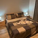 Casa Di Afi, Maggiore 5 Min Perfect For 4 - Kitchen - Parking - Netflix *