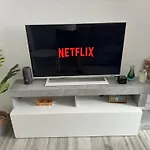 Casa Di Afi, Maggiore 5 Min Perfect For 4 - Kitchen - Parking - Netflix Διαμέρισμα *