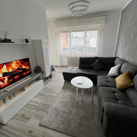 Casa Di Afi, Maggiore 5 Min Perfect For 4 - Kitchen - Parking - Netflix * Arona