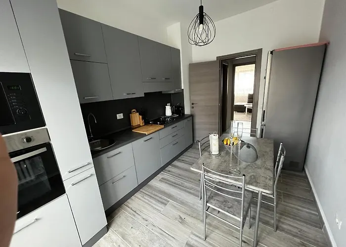 Daire Casa Di Afi, Perfect For 4 - Kitchen - Parking - Netflix