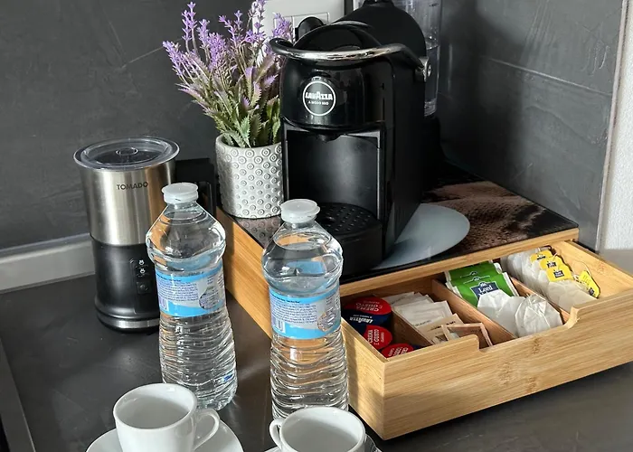 Casa Di Afi, Perfect For 4 - Kitchen - Parking - Netflix Arona