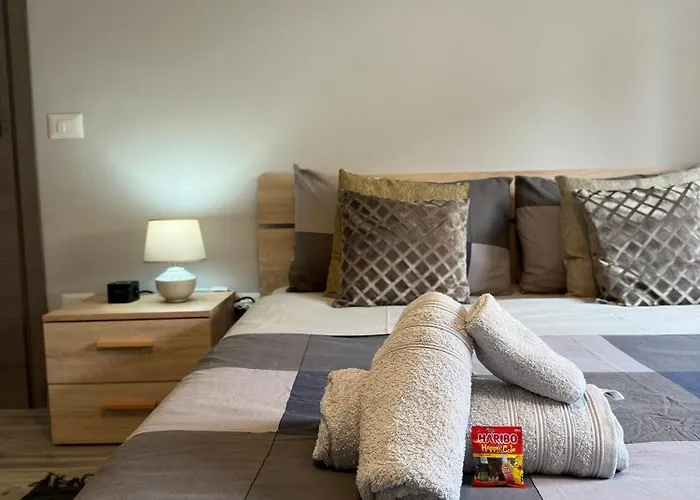 Casa Di Afi, Lago Maggiore 5 Min Perfect For 4 - Kitchen - Parking - Netflix