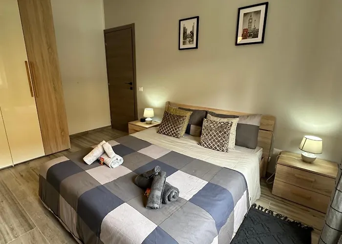 Apartamento Casa Di Afi, Lago Maggiore 5 Min Perfect For 4 - Kitchen - Parking - Netflix